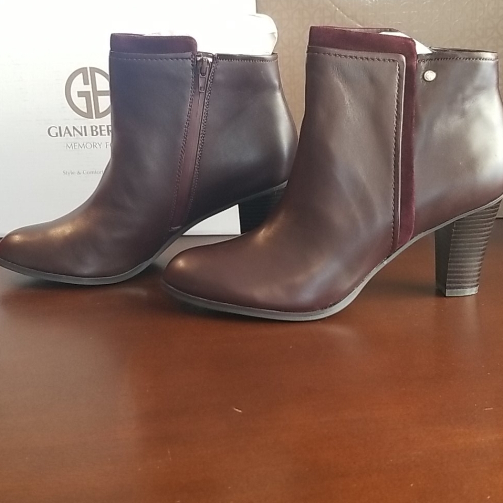 Giani Bernini Bellee booties - Picture 3 of 7